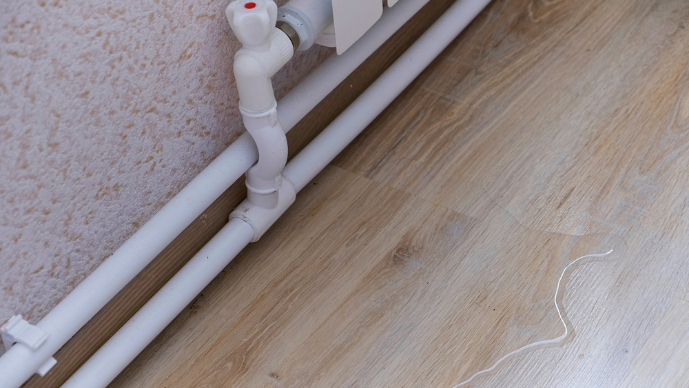 How To Repair a Leaky Pipe